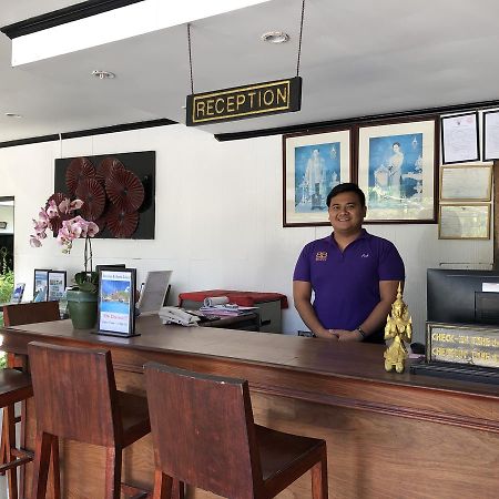 Bamboo Beach Hotel & Spa Patong Exterior photo