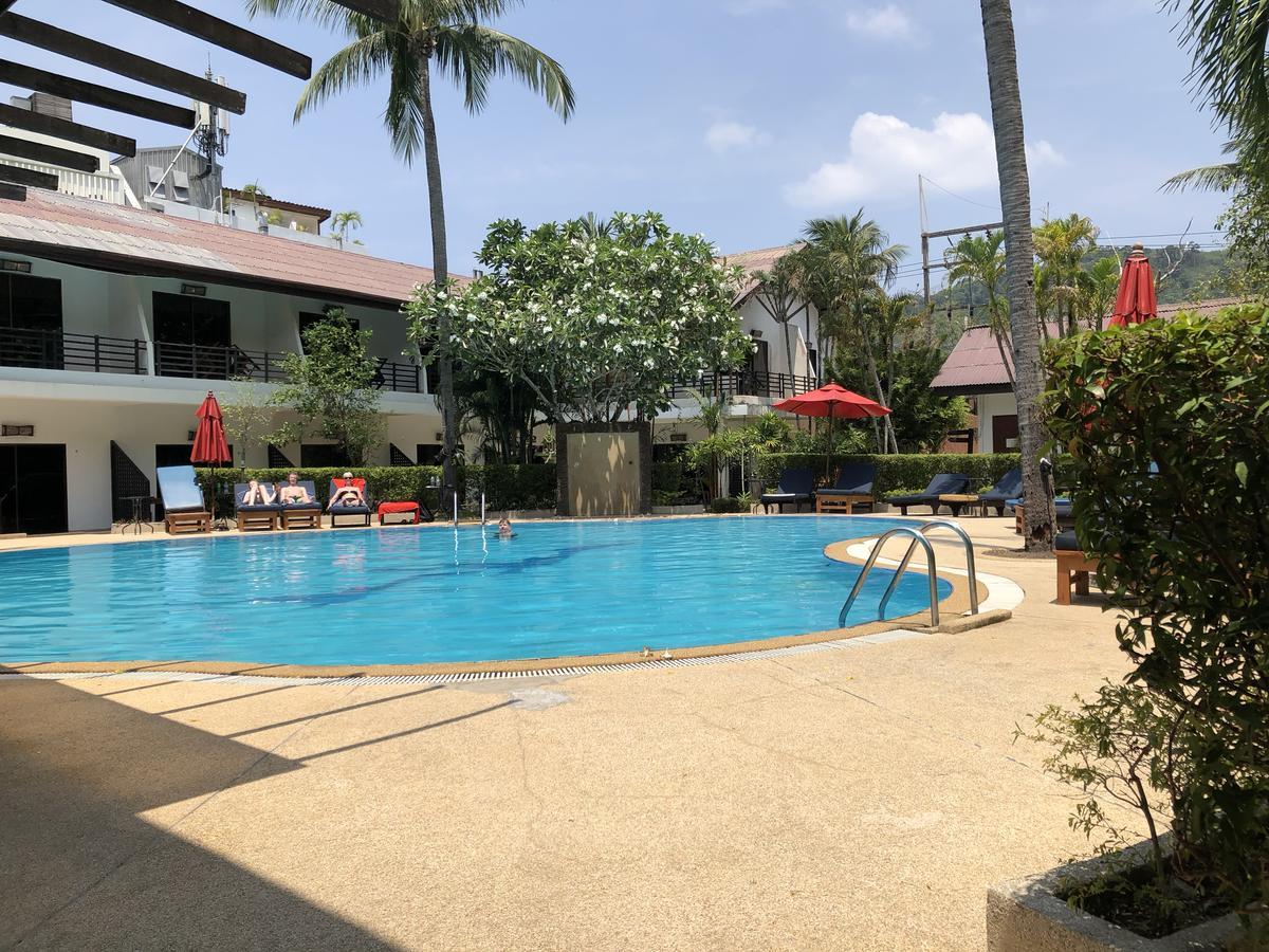 Bamboo Beach Hotel & Spa Patong Exterior photo